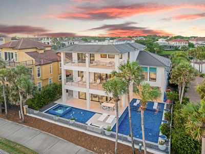 Miami Vice – Huge Pool with Gulf and Lake Views