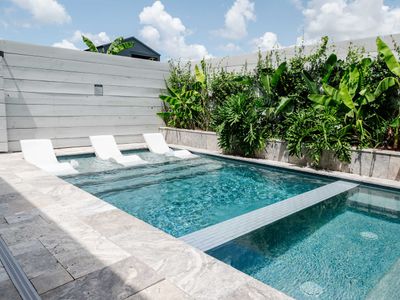 Stylish 7 Bedroom Luxe Home | Heated Pool & Spa