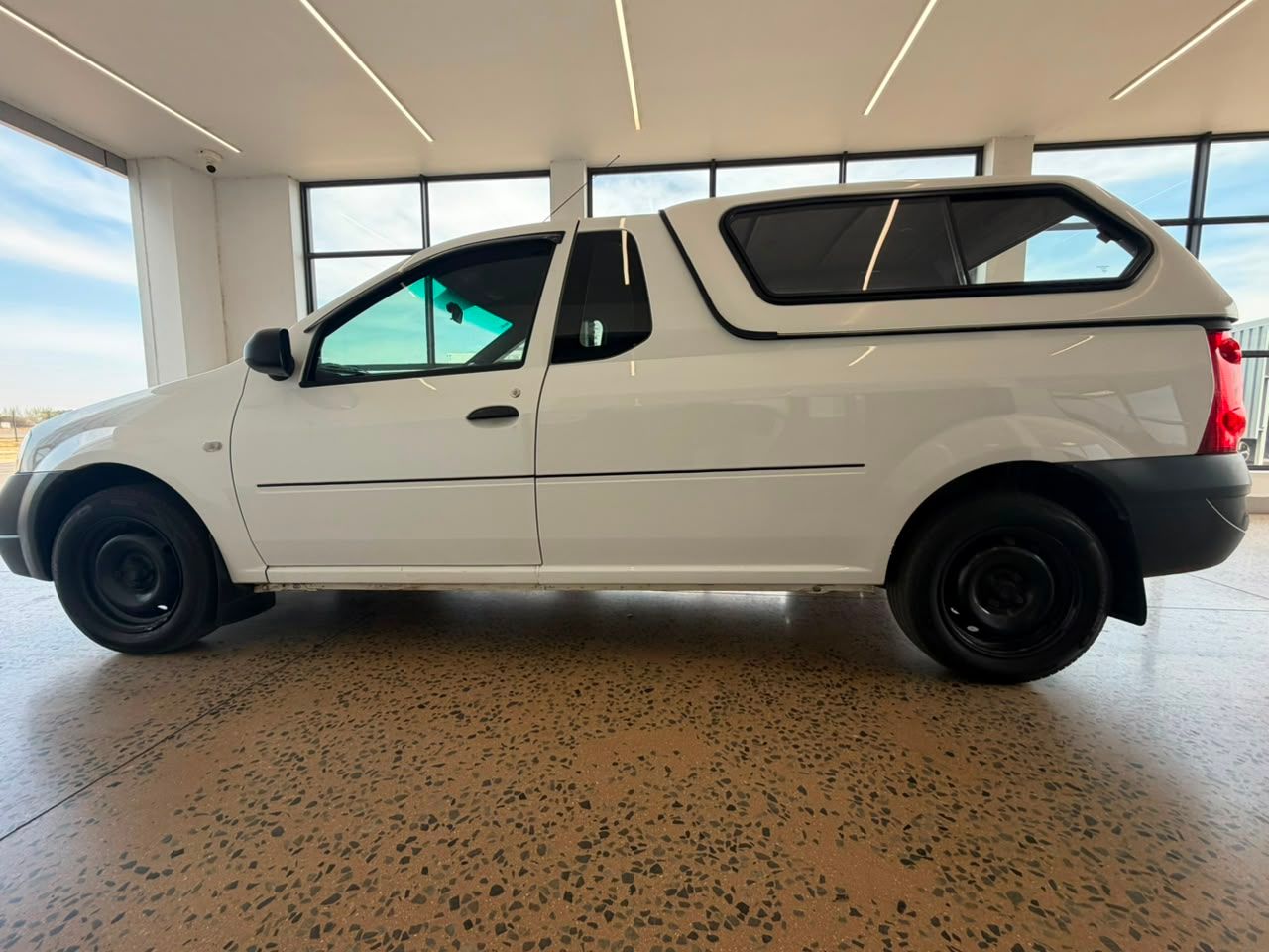 Used car gallery