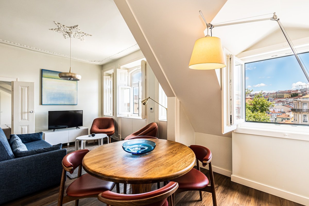 Deluxe 2 Bedrooms Apartment Penthouse- 6pax-100m2 gallery image 2