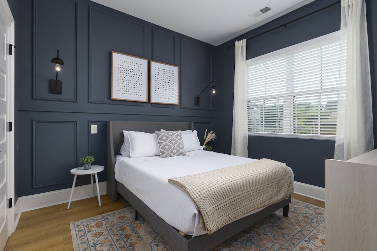 Sleeps 20, 3 Condos Side-by-Side 10min to Broadway gallery image 4