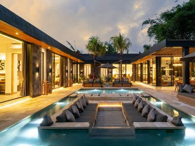 10BR Laia & Naiba: Gym & Infinity Pool Retreat