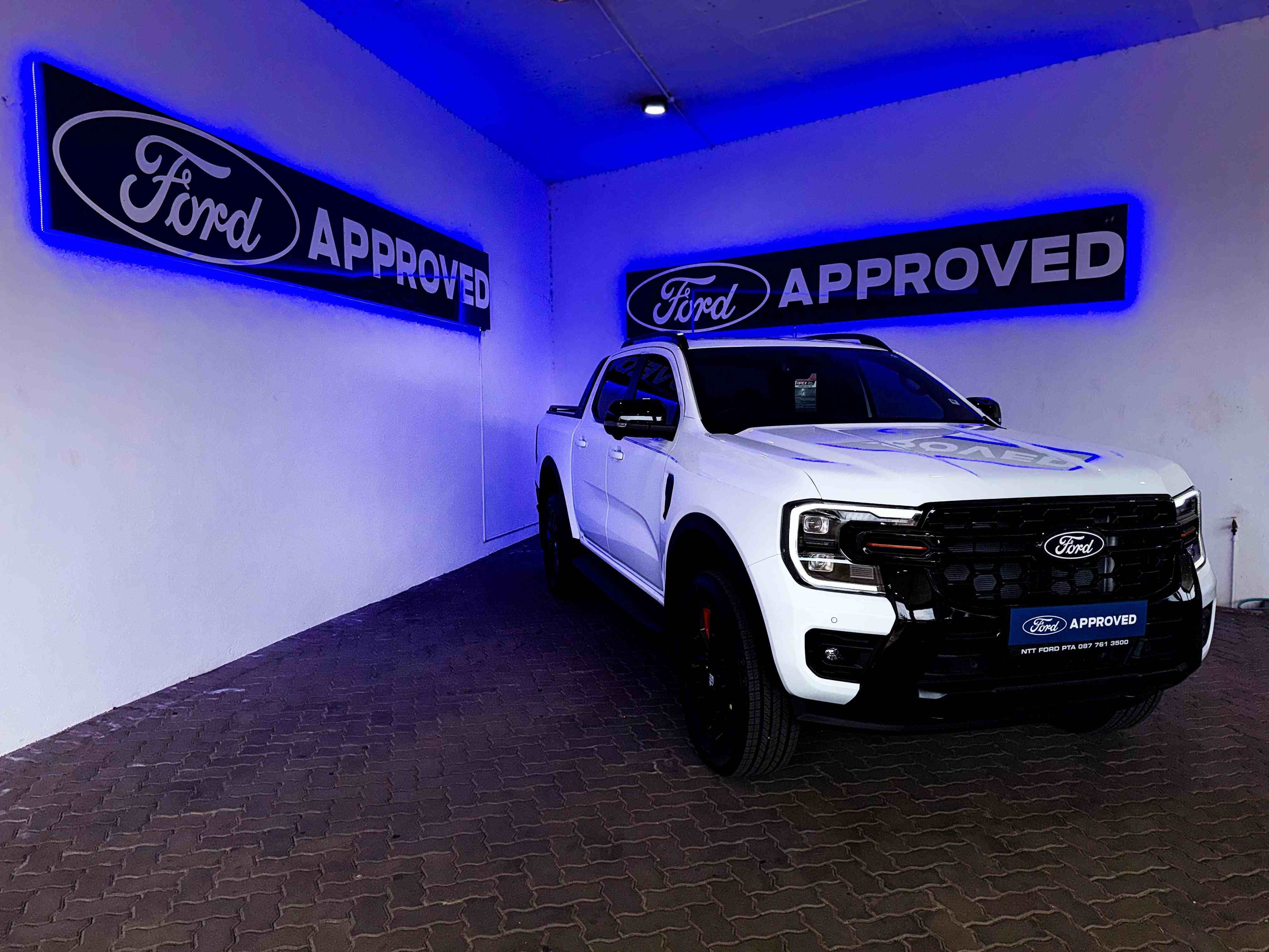 FORD RANGER 2.3 WILDTRAK  for Sale in South Africa