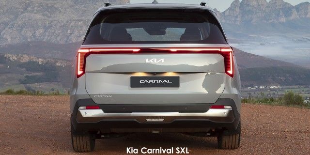 CARNIVAL 2.2 CRDi  SXL A/T (8 SEAT) gallery image 6