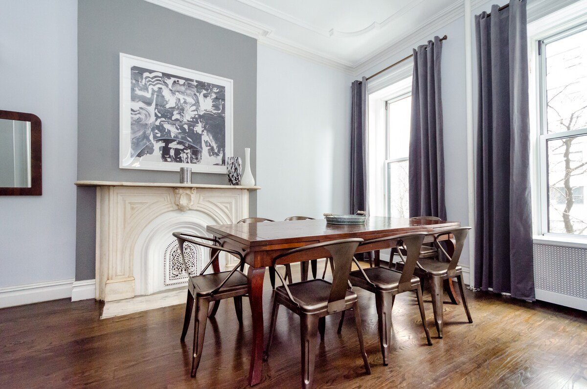 Lux 4 Bedroom Midtown Townhouse- Location Location gallery image 3