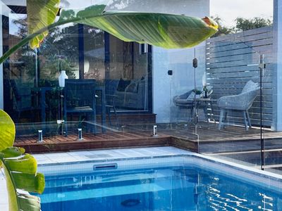 Luxury 4br house with a pool