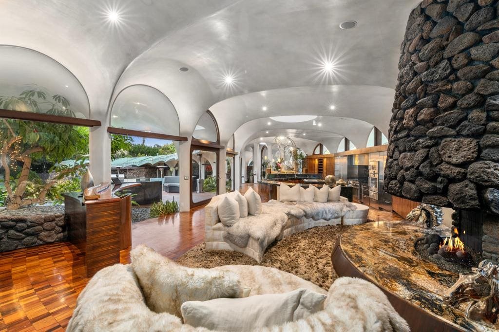 Iconic La Jolla $10M Estate | Upscale Events gallery image 4