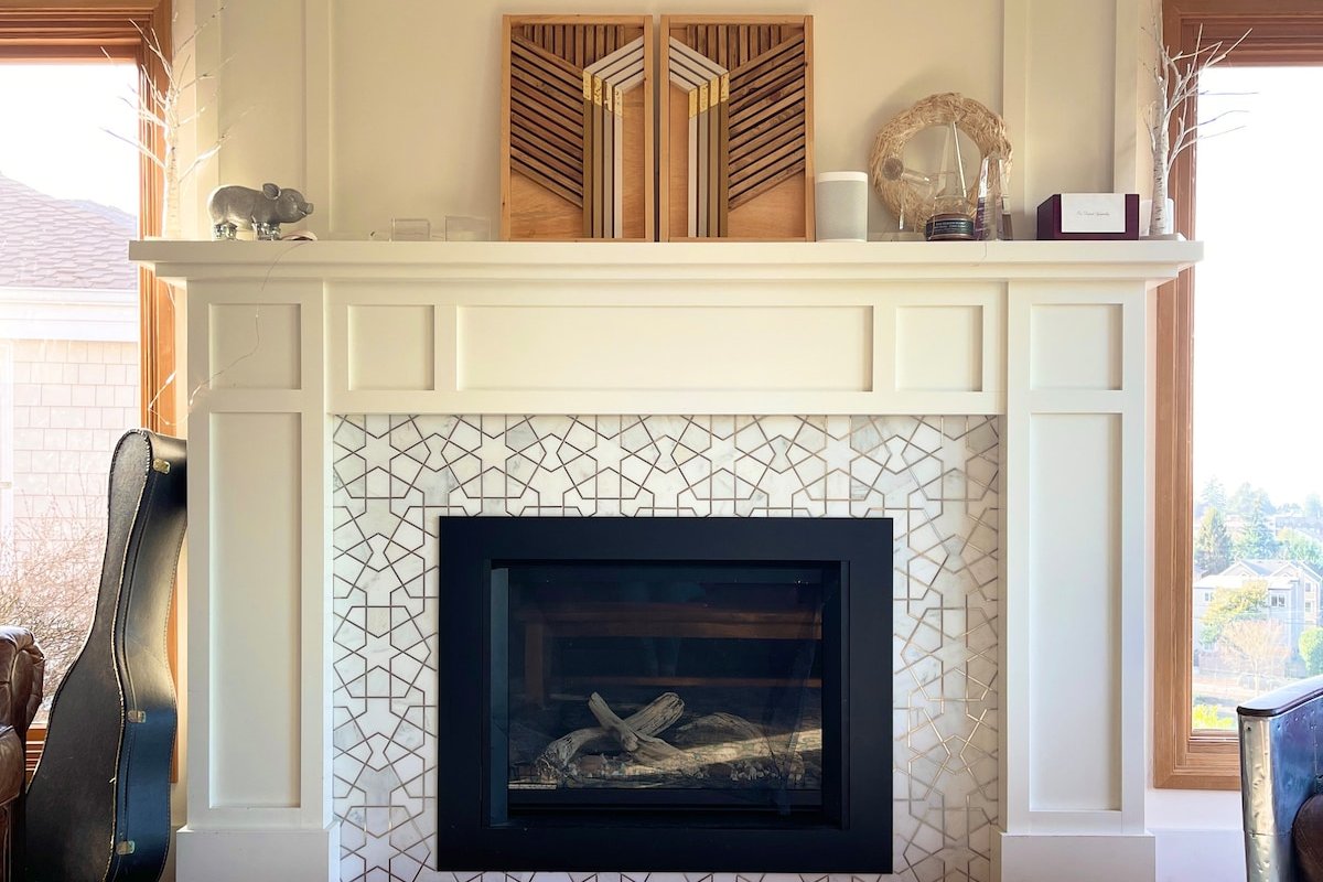 New Remodel! Water view, Deck, Seattle- Alki Beach gallery image 4