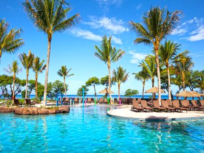 Westin Nanea – Upscale Family Resort!