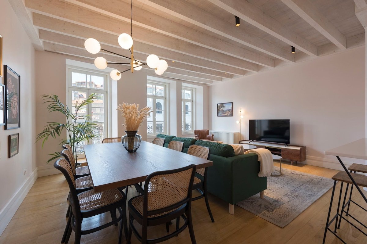 Mouzinho Luxury 3BR Flat l 5 min Walk to Ribeira gallery image 3
