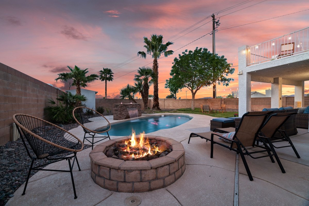 5BR/3BA NEW Game Room, Pool + Arcade + Fire Pit! gallery image 2