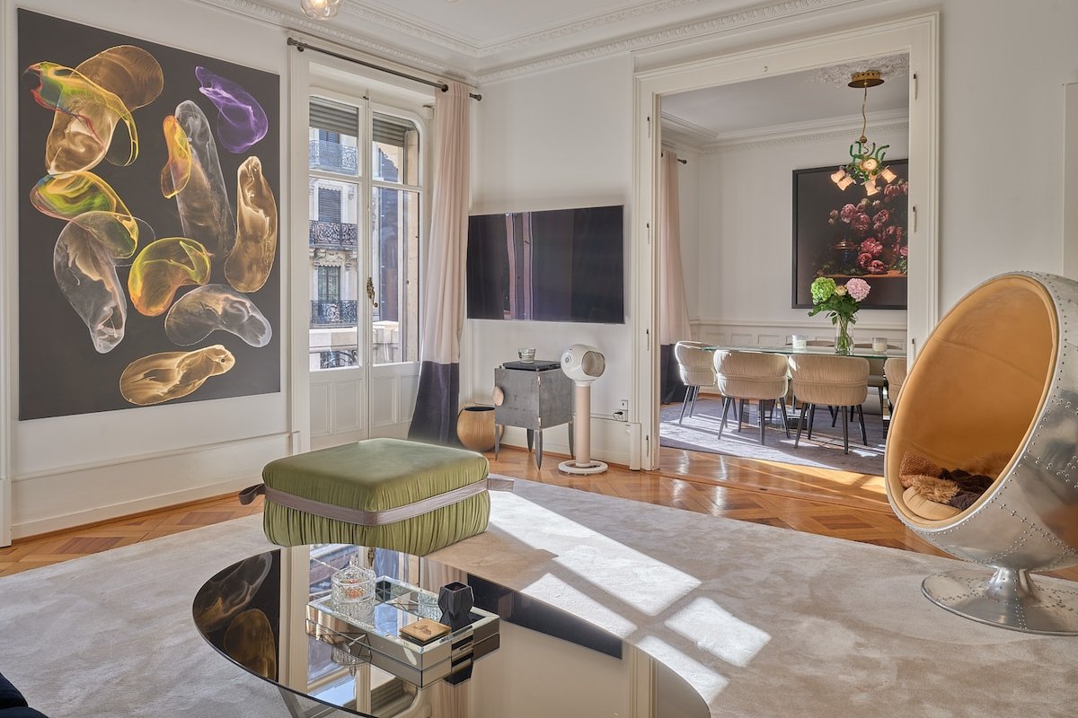 Prestigious 2 bedroom apartment in the city center gallery image 3