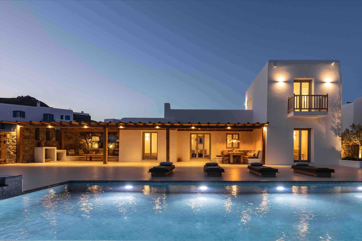 Stephanie, Heated Pool by Red Windmill Villas