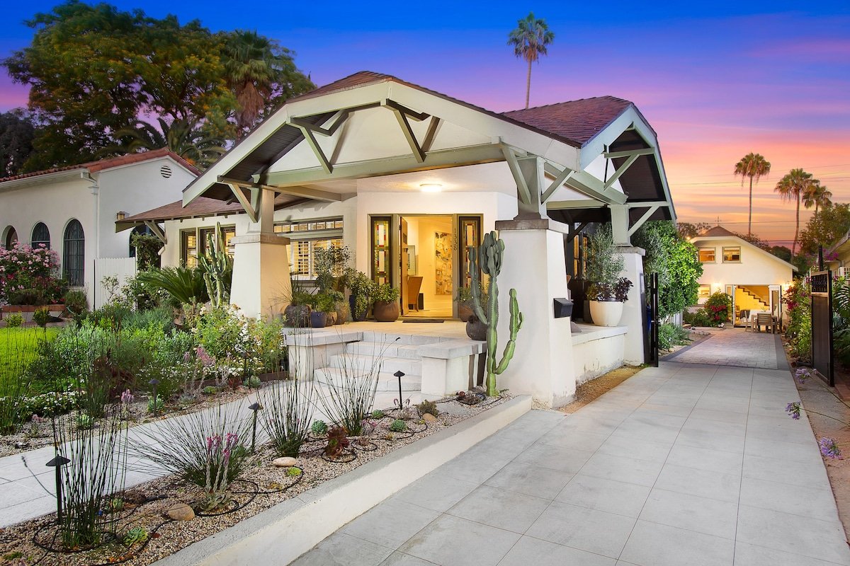 Historic Craftsman by the Sunset strip gallery image 3