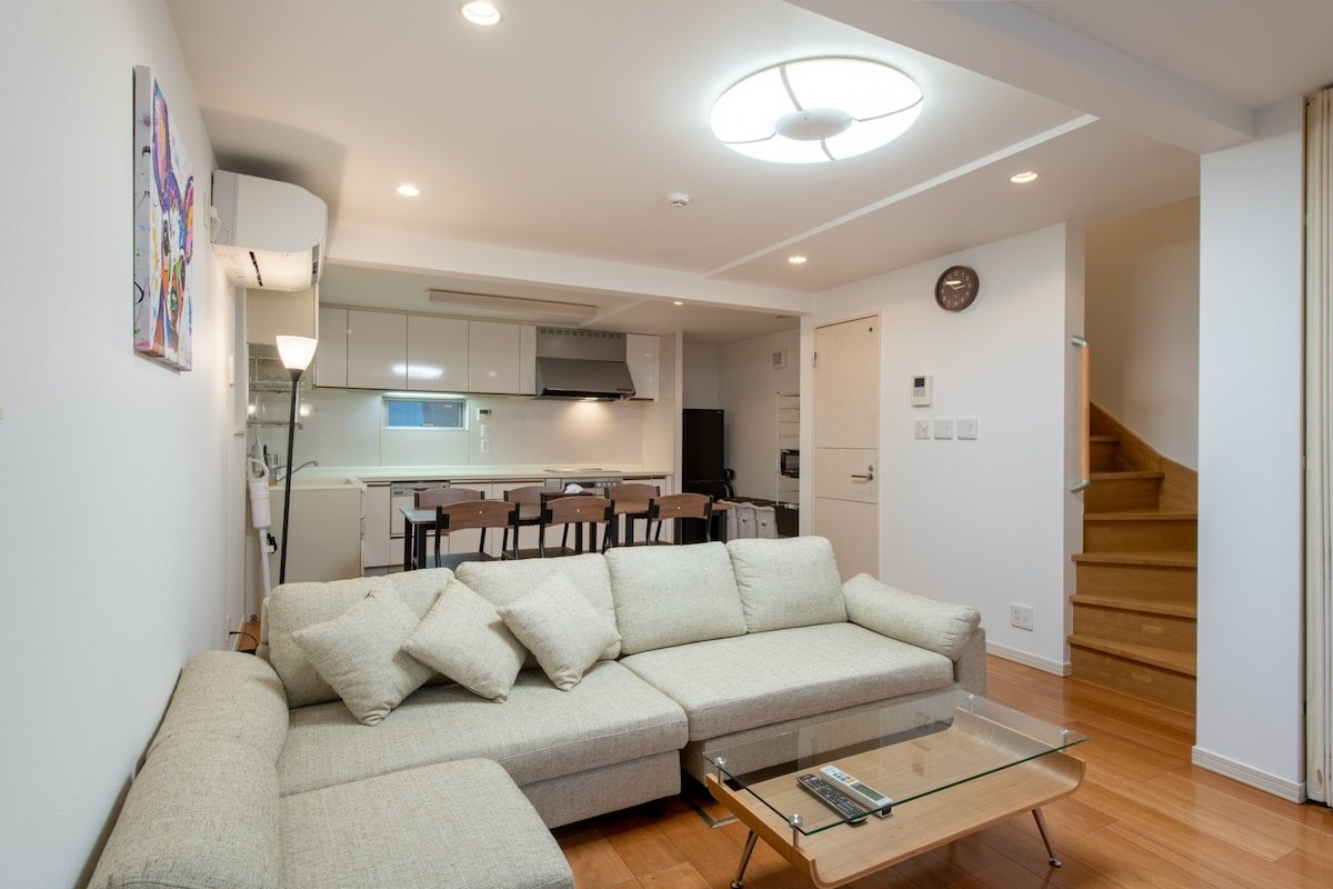 3LDK/7minutes walk from the station/Wi-Fi/Max 12 gallery image 2