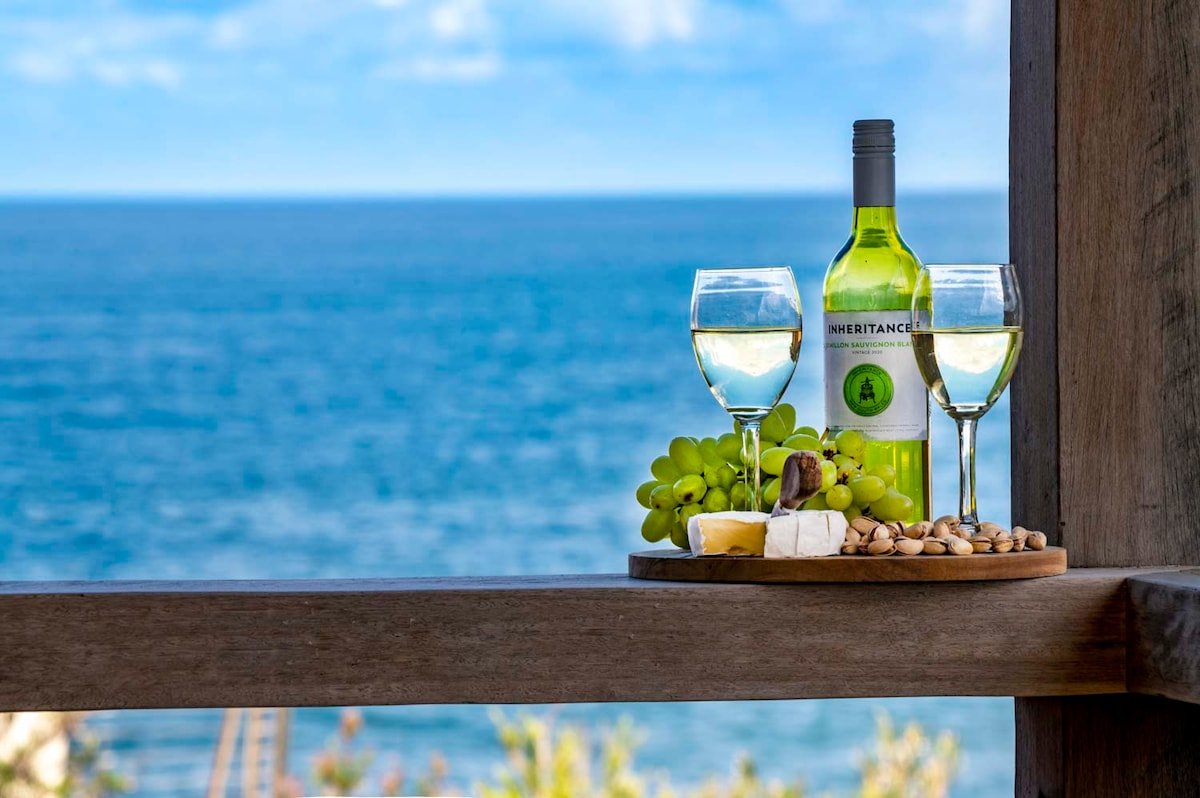 Scotts Lighthouse – Luxury stay & 270 degree views gallery image 5