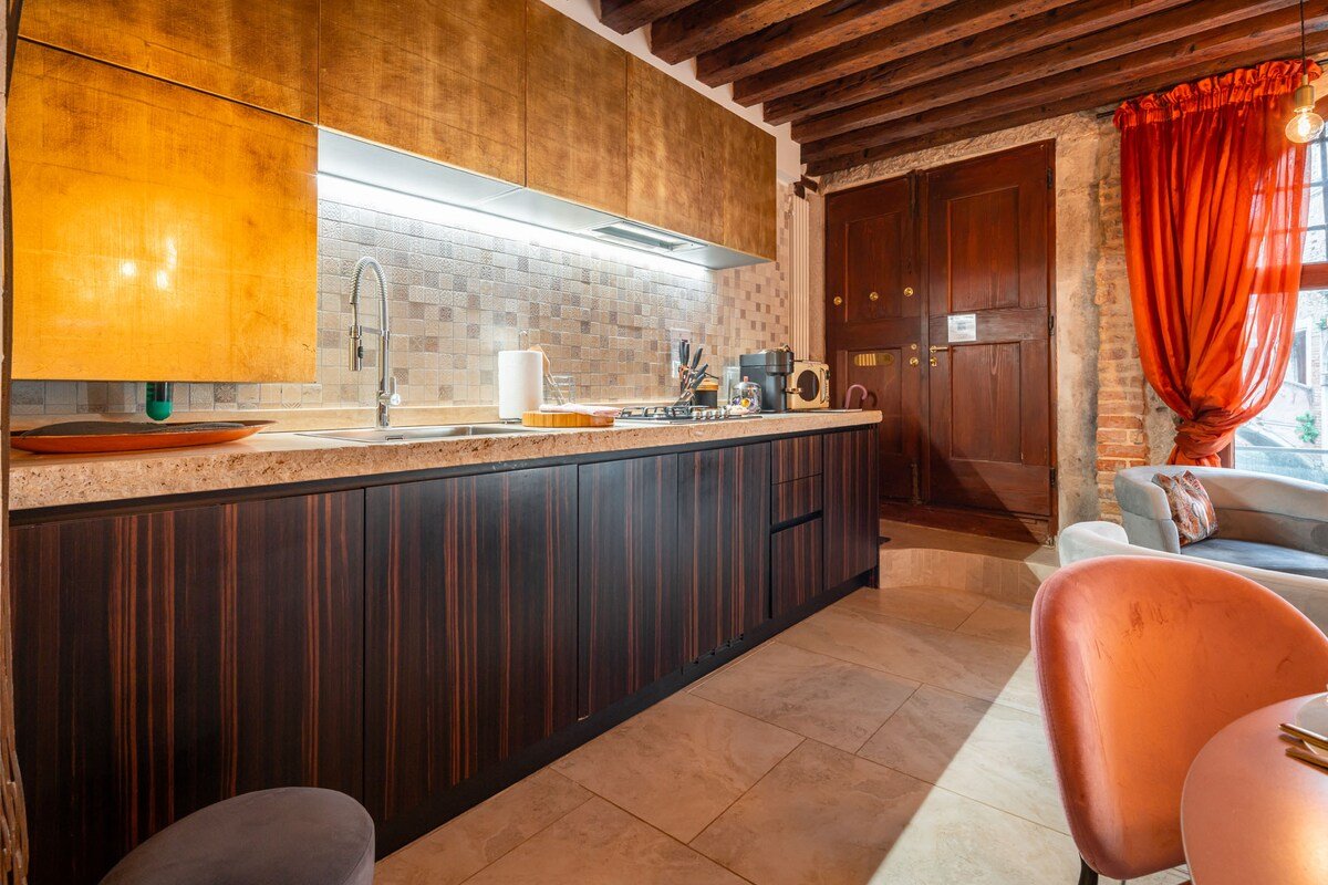 Casa Manina sul Ponte – your private Canal View gallery image 4