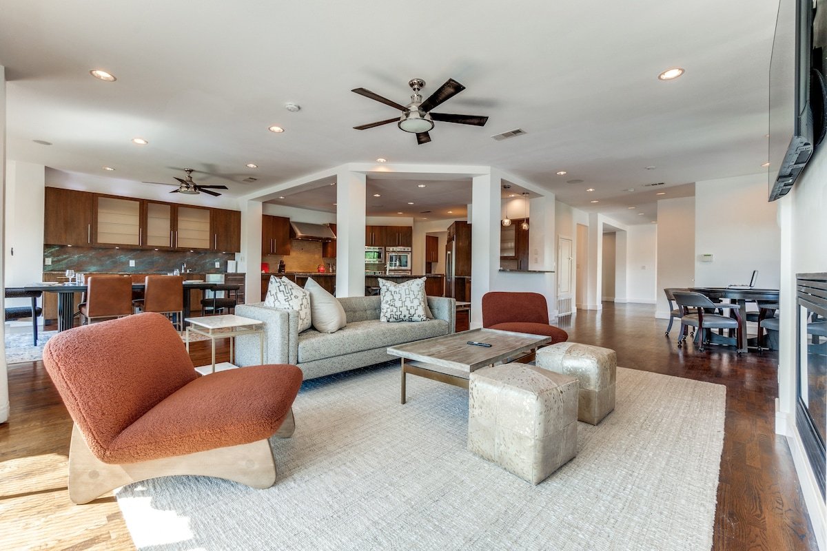 Storybook 4BD near SMU & Knox / Henderson gallery image 3