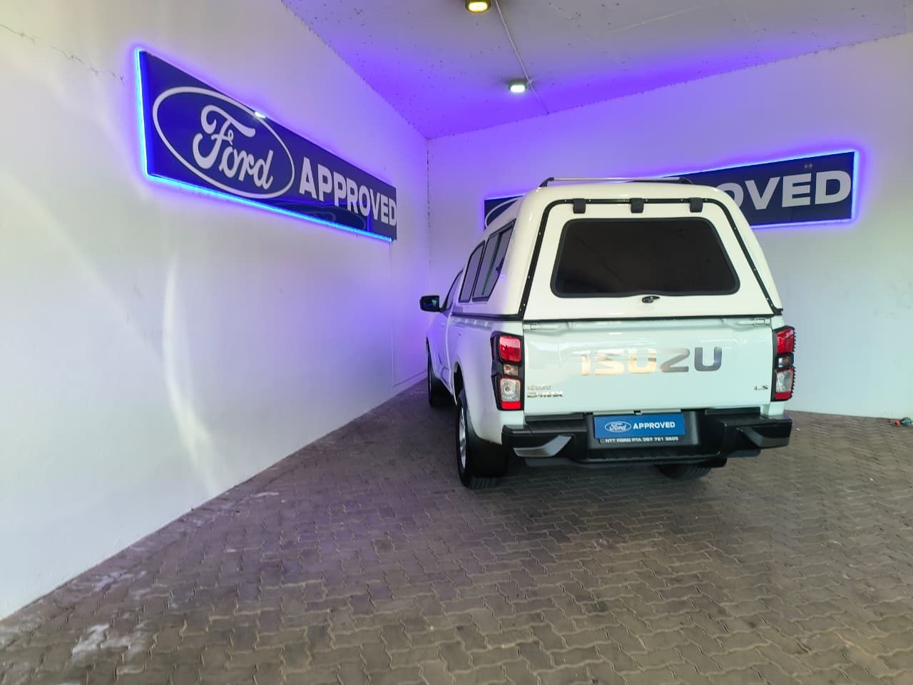 Used car gallery