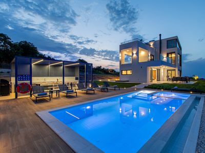 Brand NEW Luxury villa*Private Pool*Seaview & BBQ