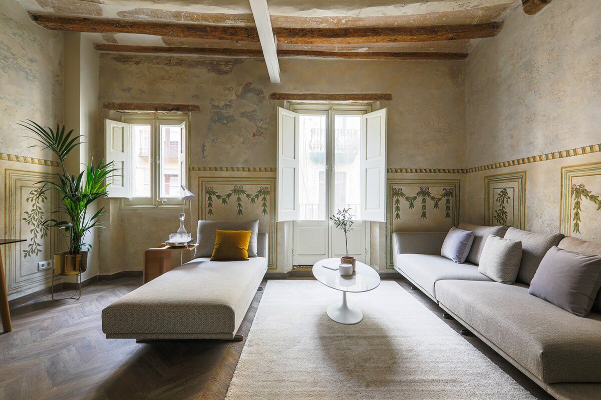 Serviced boutique apartment next to Ramblas gallery image 3