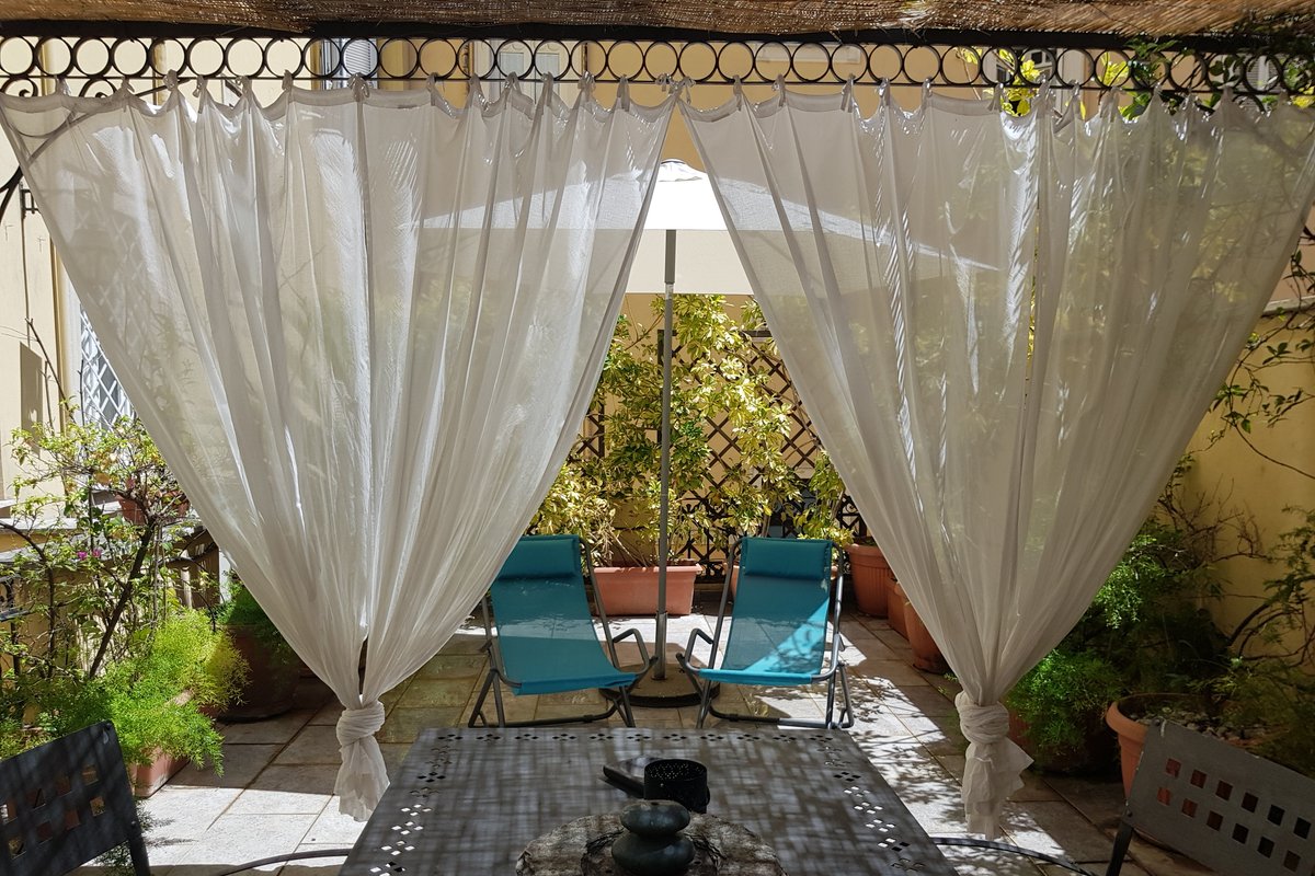 Apartment with terrace near Vatican Domus Lunae