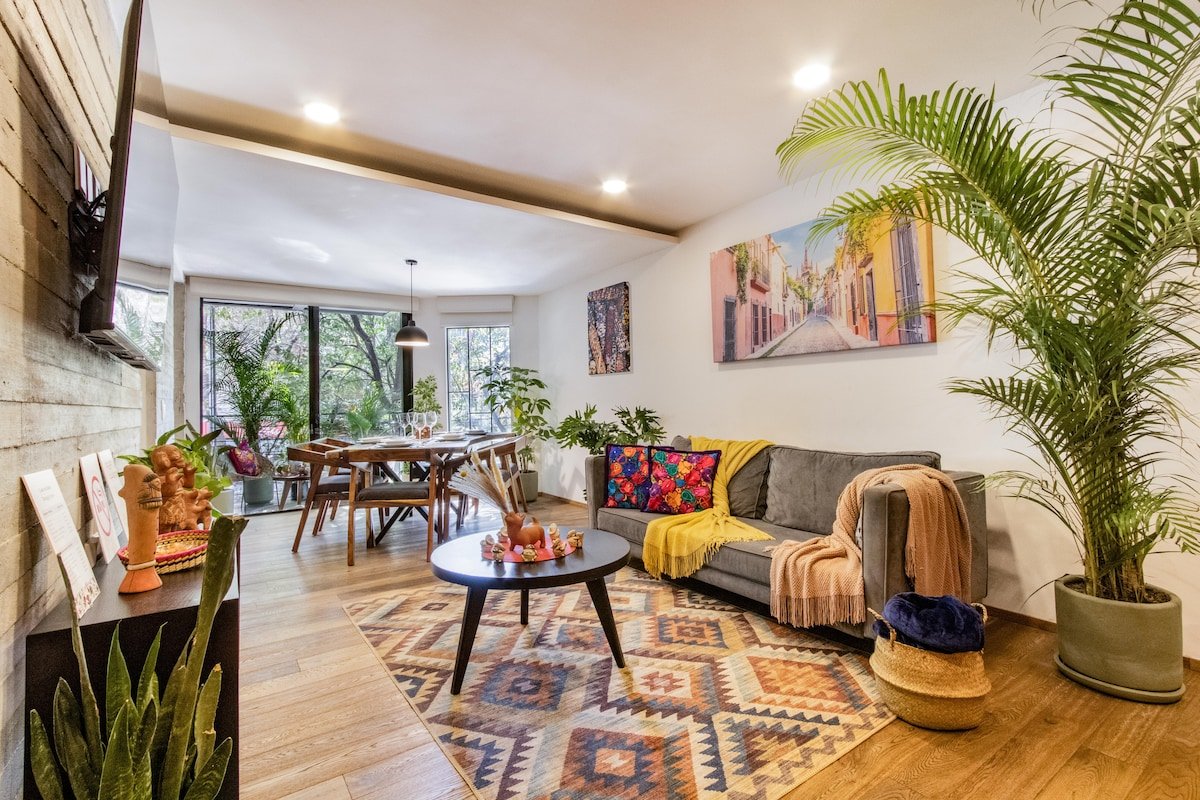 The Condesa Urban stay 2BR / 5 Guests with AC gallery image 3