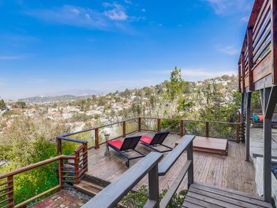 NEW The Leone | Jacuzzi w Epic Views, Garden Oasis