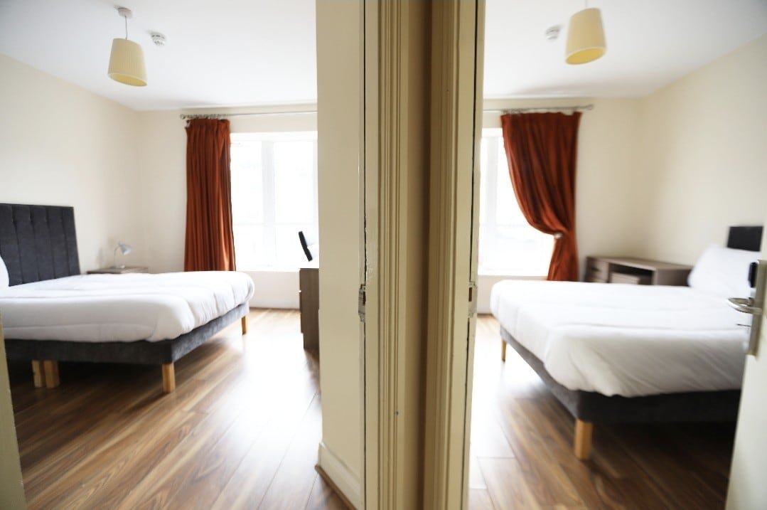 4 Bed 2 Bath City Centre gallery image 4