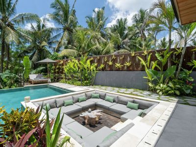 Villa Jalak : 5 BR with Private Gym in Ubud