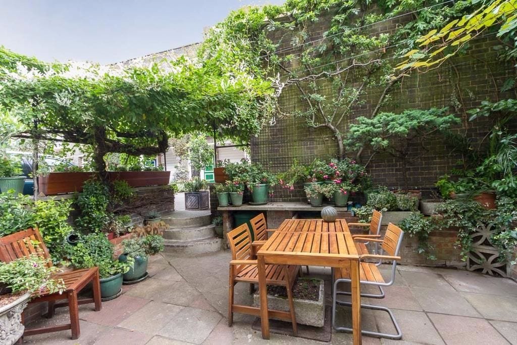 Hyde Park Luxury: 5-Star Retreat, Town House gallery image 5