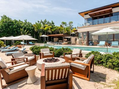 Beachfront Villa Gym, Theater & Infinity Pool