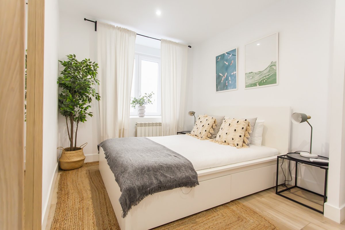 Museos & Las Cortes – Familias 6 hab-6 baños