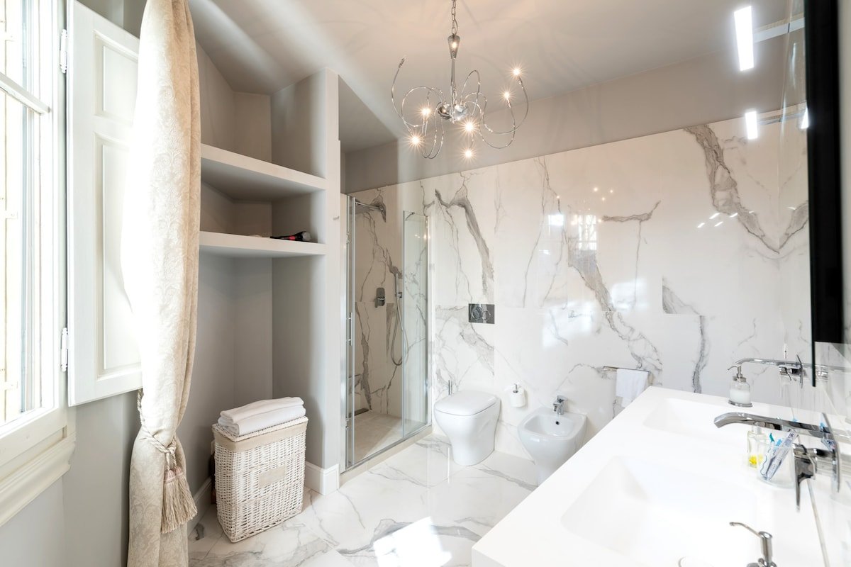 Atmosphere of Home in Florence: Cathedral View gallery image 4