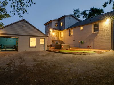 NEW Playground – Hot Tub|Games|Pool|Broadway Buzz