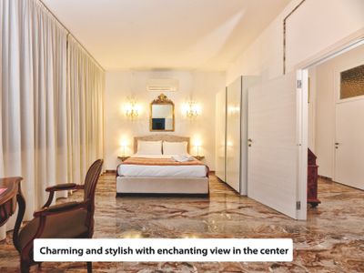 Noble floor in Castello overlooking Campo Bragora