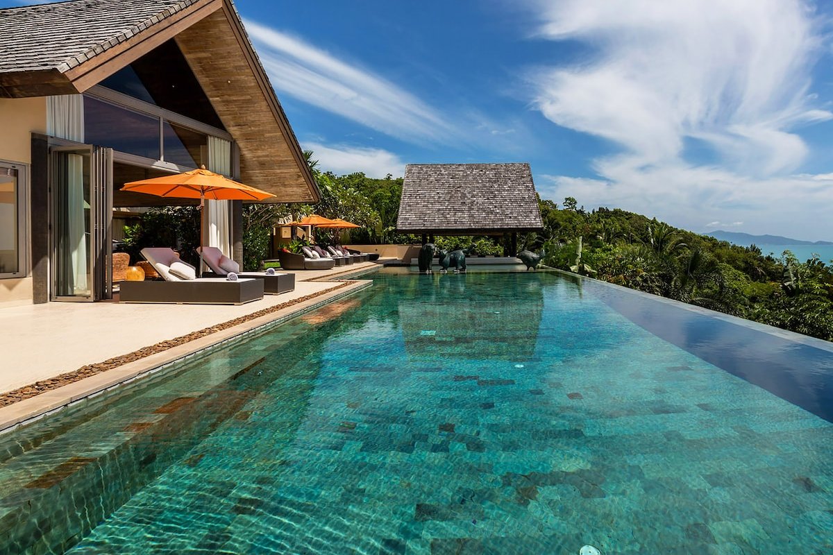 Purana Residence: Pool, Airport Transfer