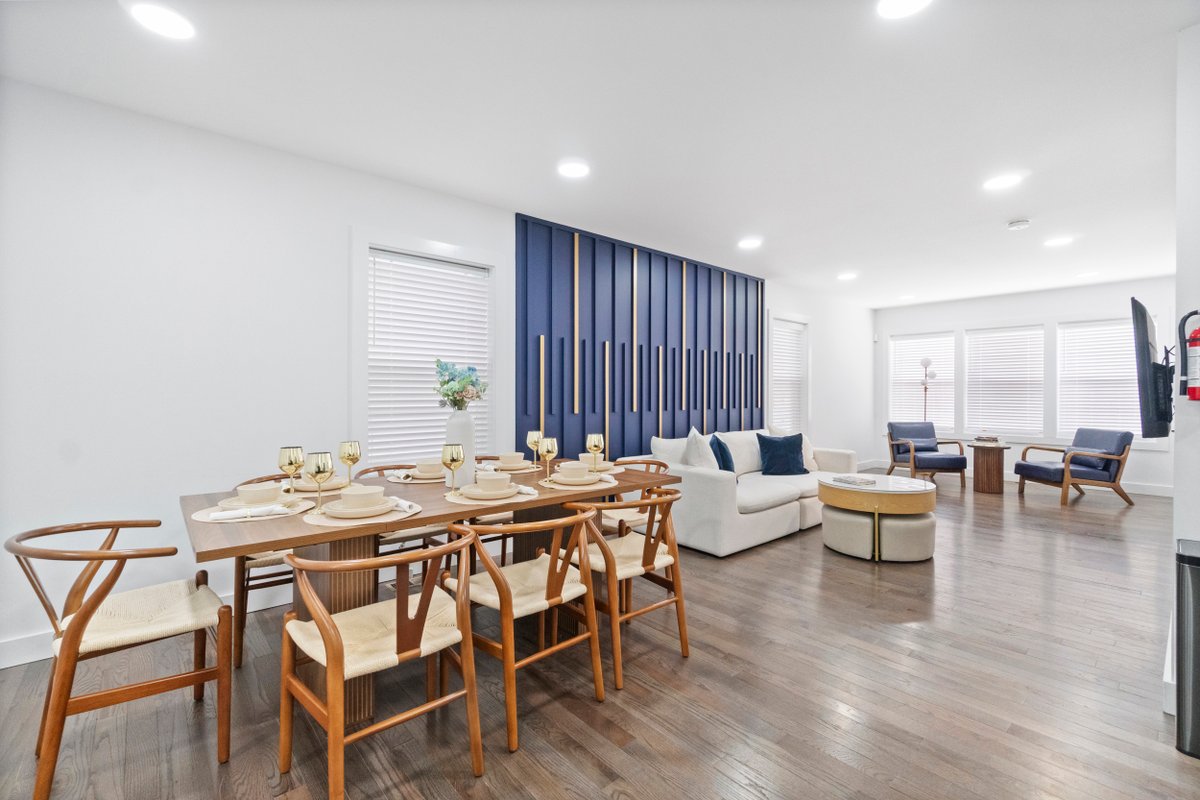 6 bd 3ba |Parking |Backyard |20 min EWR |35 min NY