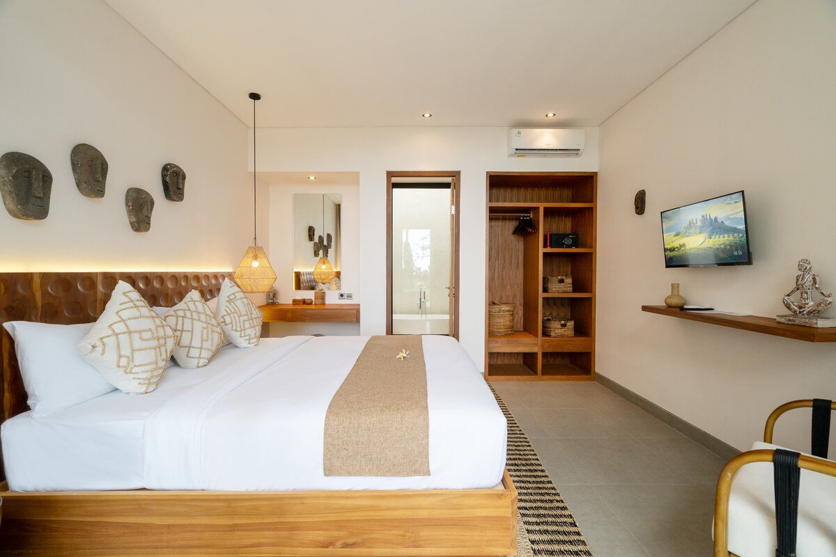 Villa Sea Sand and Sun 3BR Escape with Private Gym gallery image 3