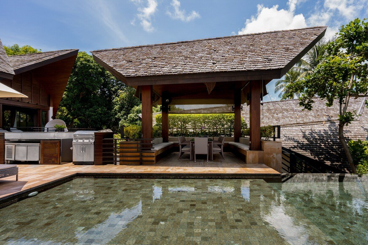 Baan Hinyai: Full Service, Chef, Beachfront, Pool gallery image 4