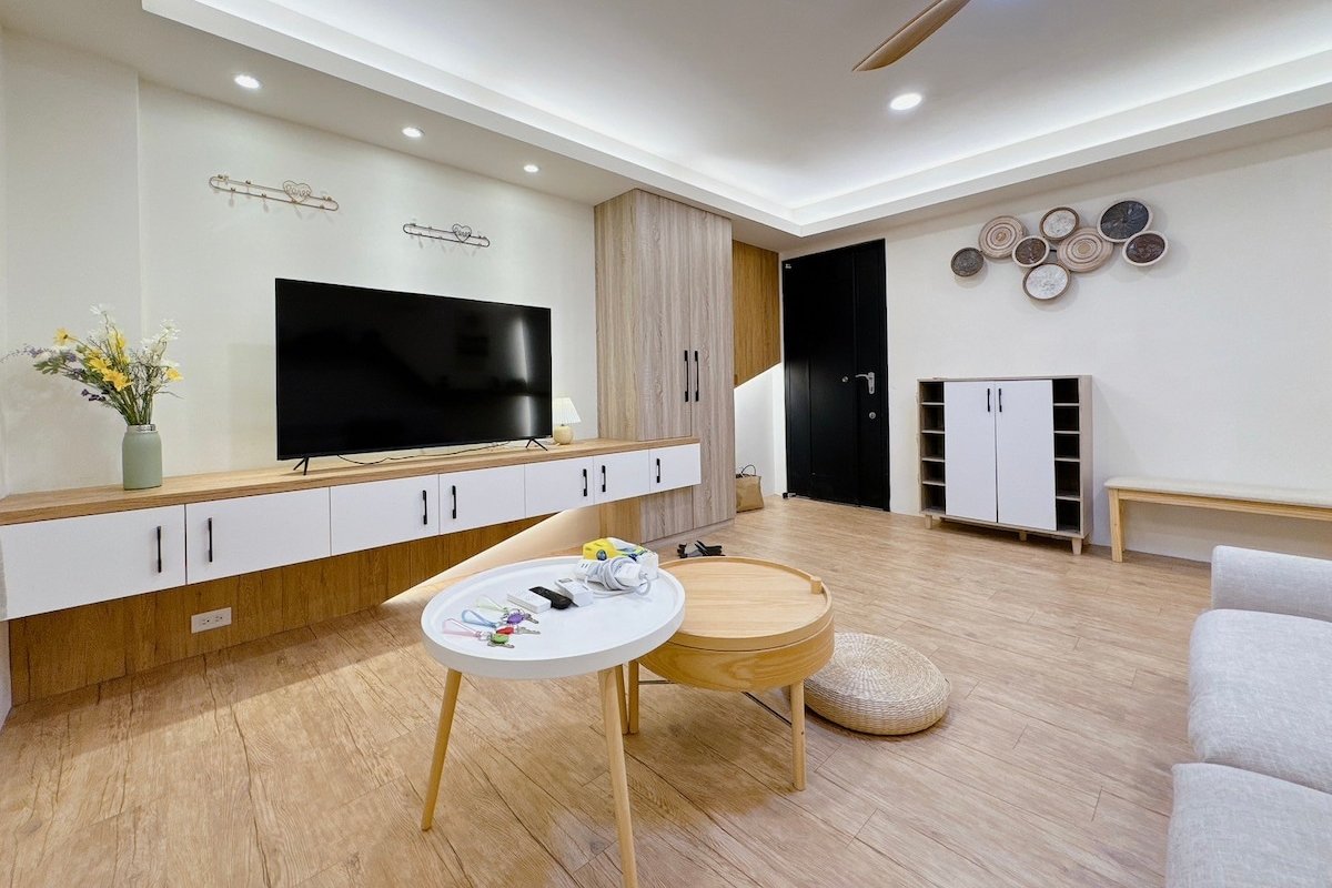 Da’an District Wood Style Home｜忠孝敦化｜ gallery image 3