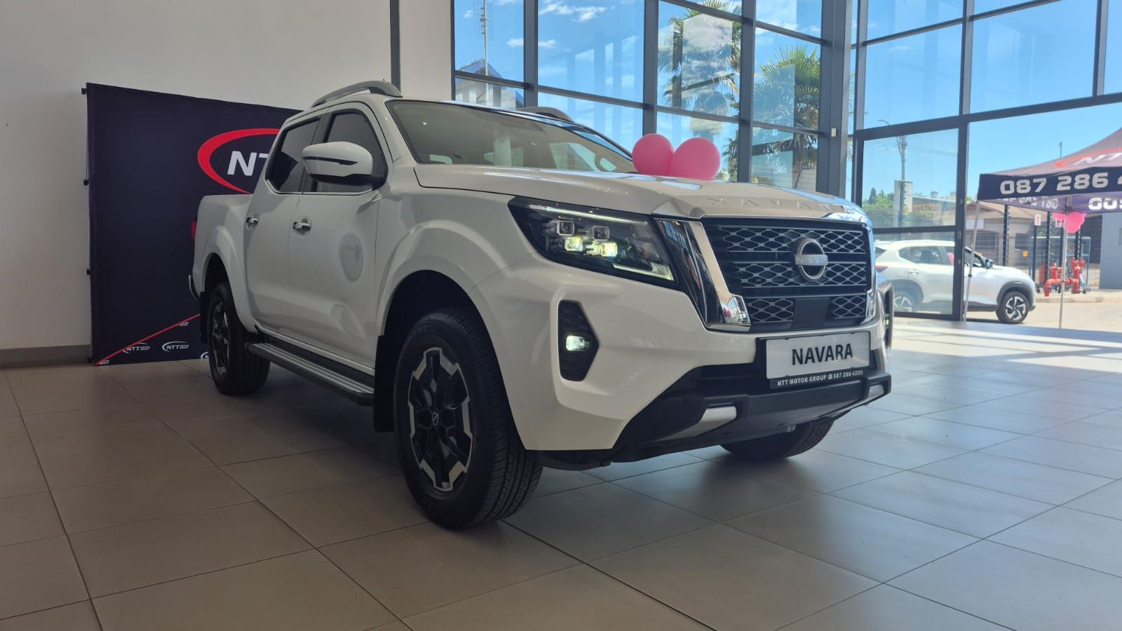 NISSAN NAVARA 2.5DDTI LE LE PLUS A T D C P U for Sale in South Africa
