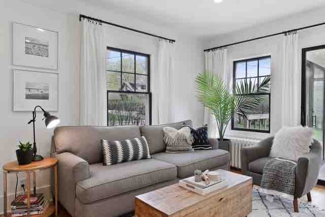 Gorgeous! Modern 3 Bed Home by Lake Mtka & Wayzata gallery image 2