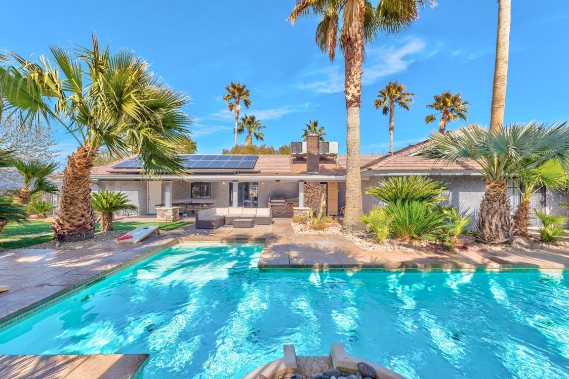 777Rentals – 7BR/5BA – Serenity 2 LCE gallery image 2