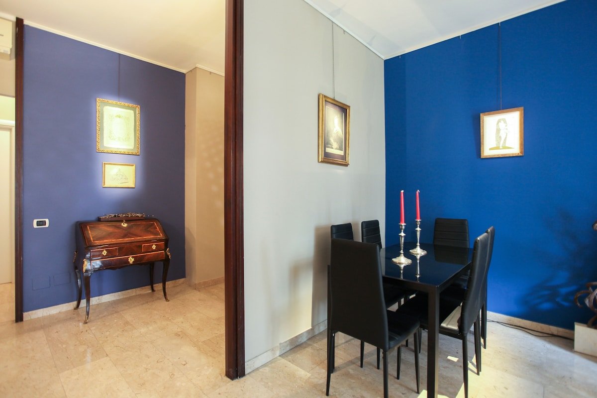 The Ballet House | 3BR/2BA flat with Free Parking gallery image 3