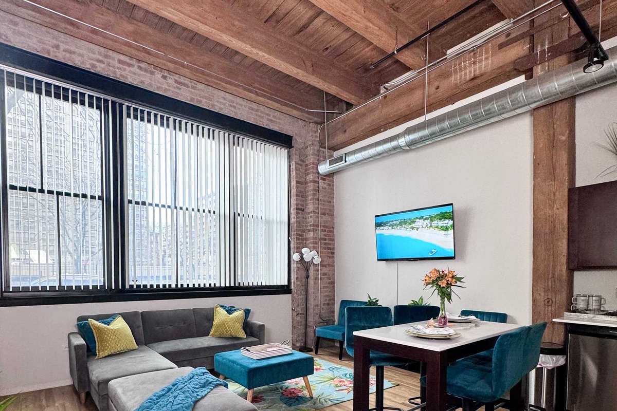 Luxéry Stay “Ocean Rooms” – McCormick/WinTrust