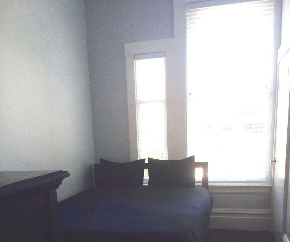 Amazing 3 bedroom in Nopa gallery image 3