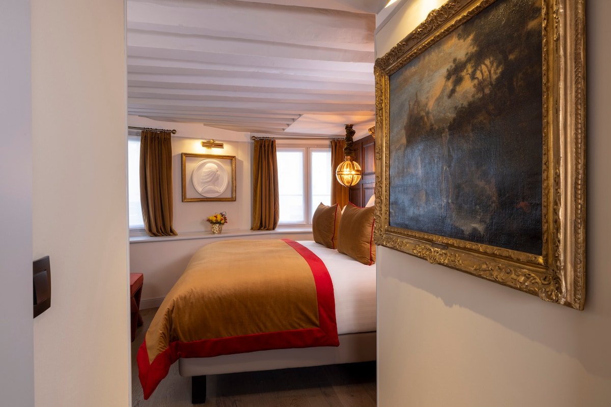 Maison Cardinal Furstemberg gallery image 2