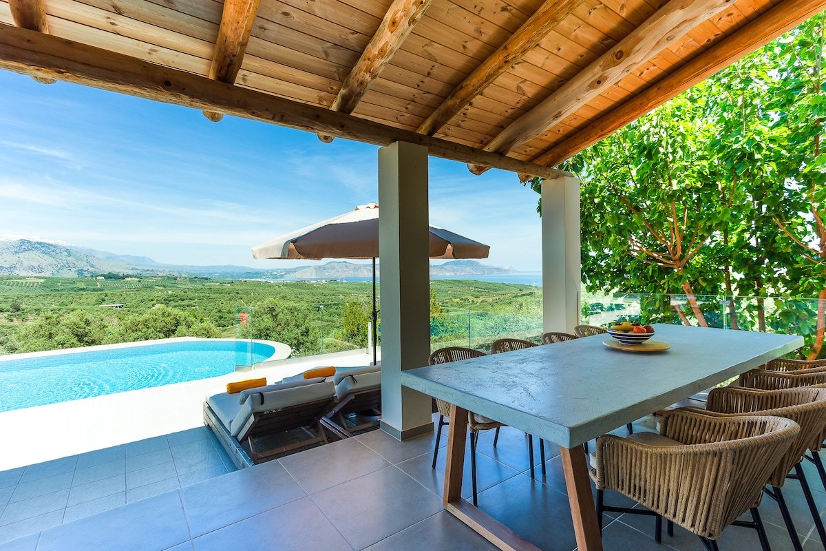 Villa Sugar- 2 km from the beach! gallery image 3