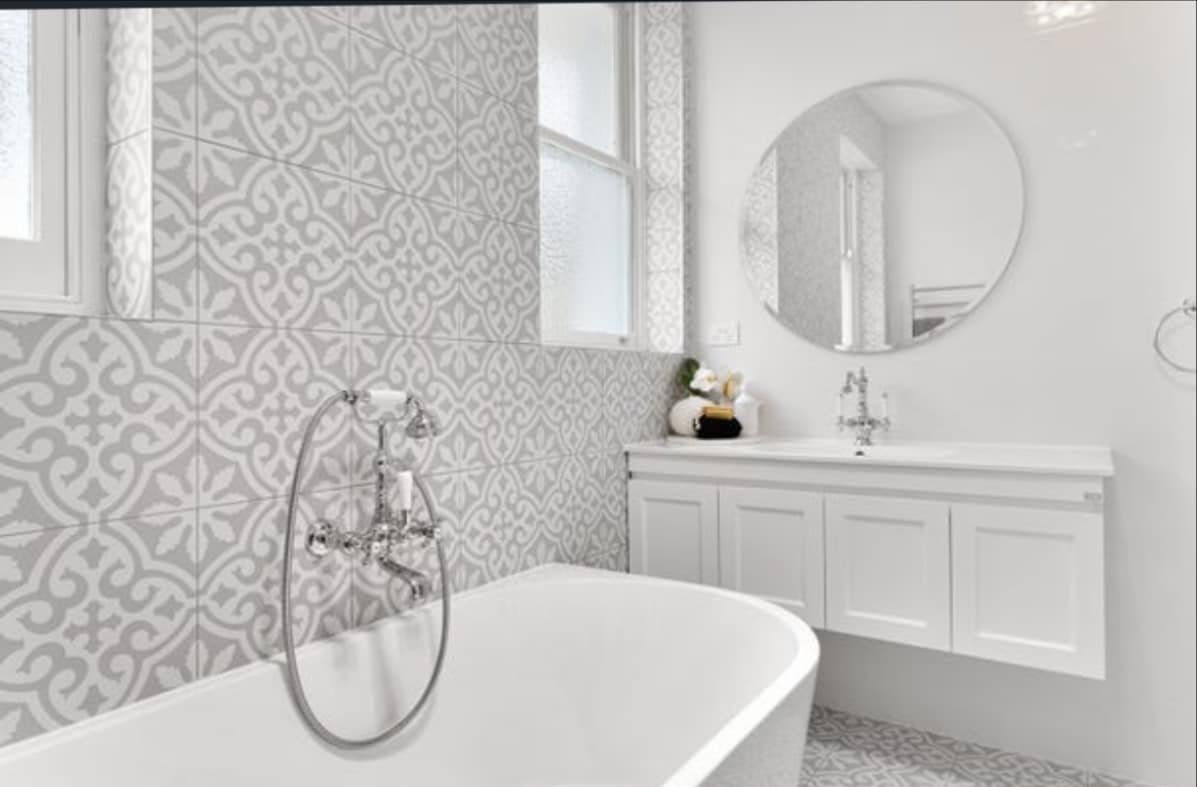 Charming Bayside Home gallery image 4